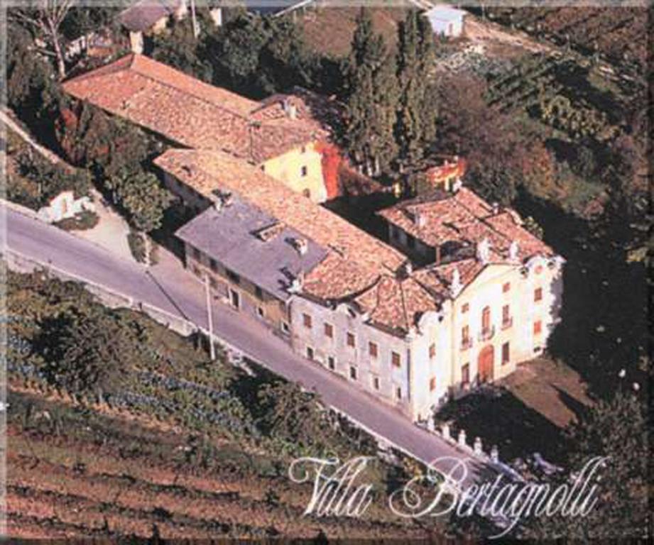 Villa Bertagnolli - Locanda Del Bel Sorriso Trento Eksteriør bilde