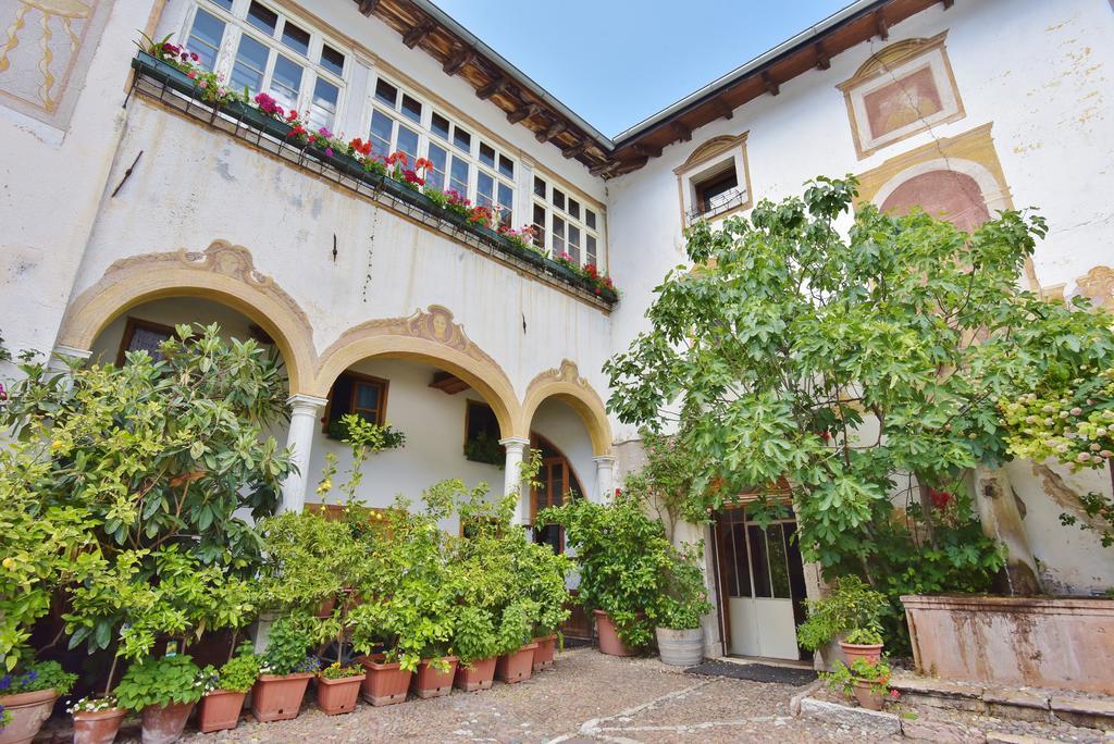 Villa Bertagnolli - Locanda Del Bel Sorriso Trento Eksteriør bilde